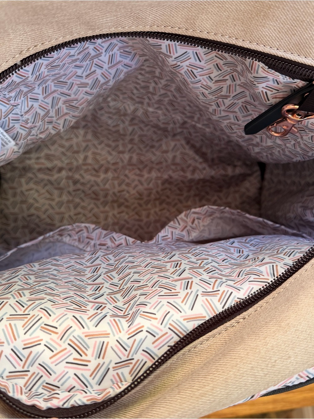 Petunia Pickle Bottom Two-Tone Creamy Taupe and Black Diaper Bag - Picture 6 of 6
